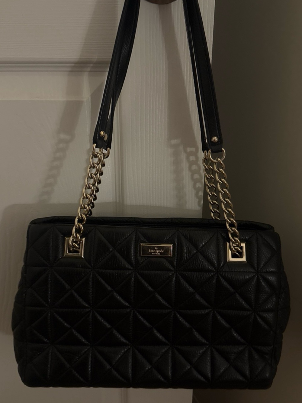 Kate Spade New York Sedgewick Place Small Phoebe Shoulder Bag
